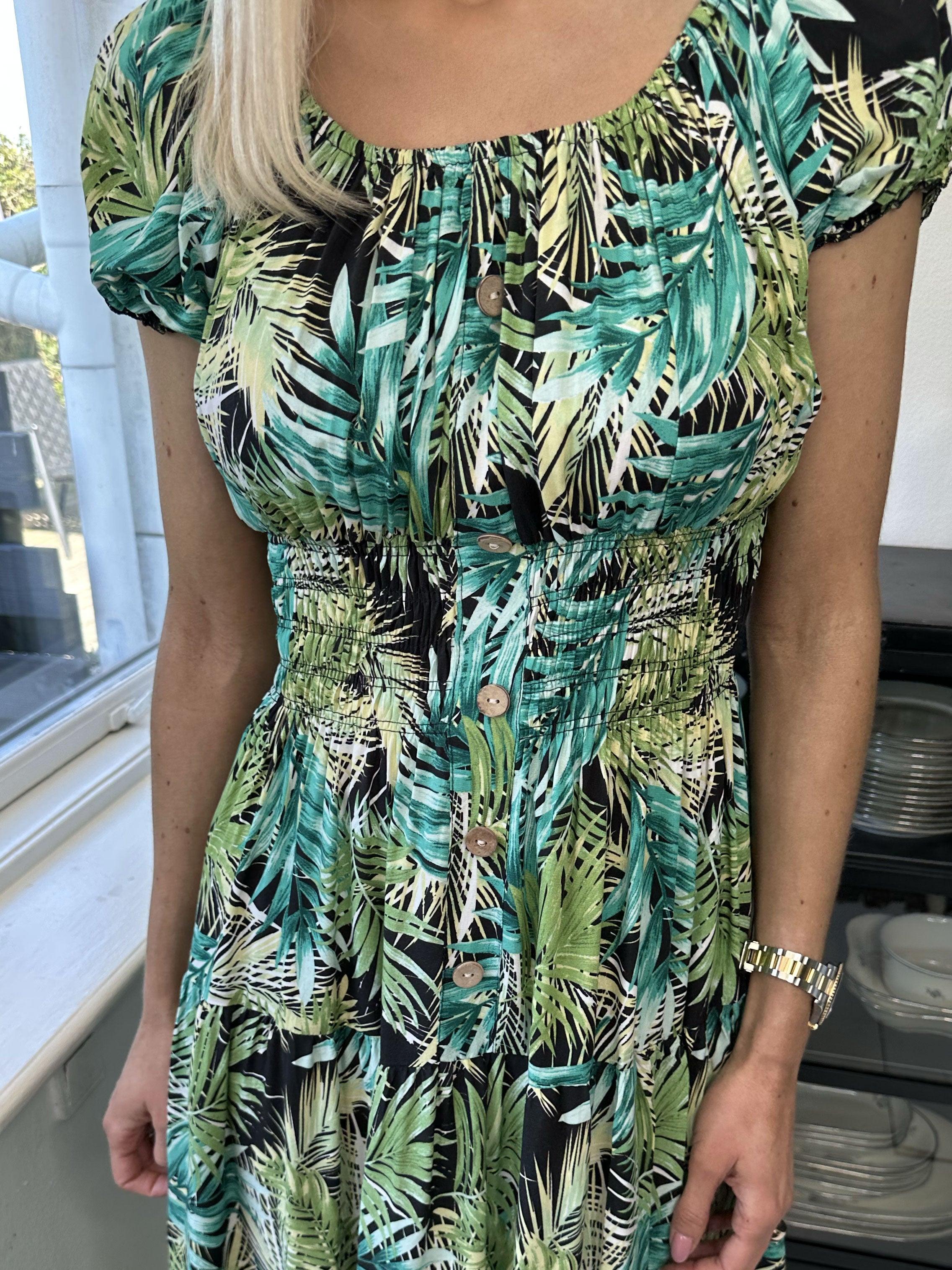 Finalia palm - Lang kjole med smock og palmemotiv